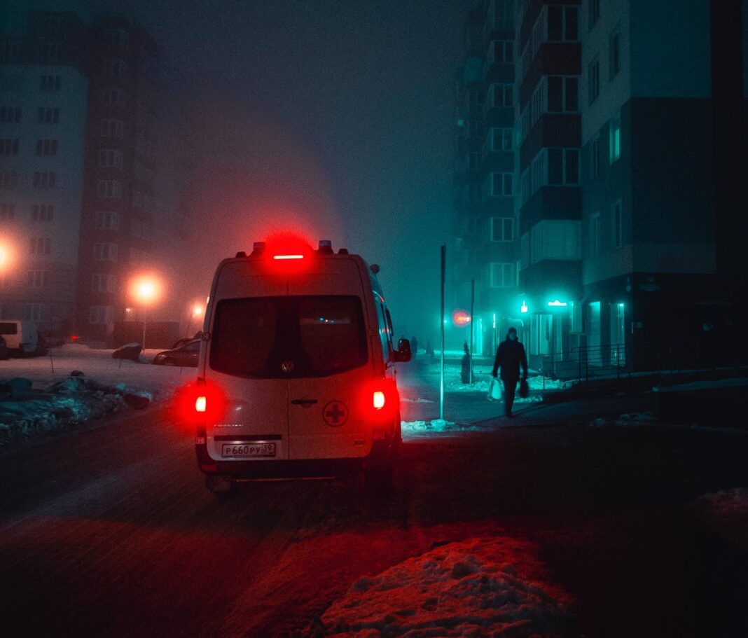 картинки скорой помощи ночью