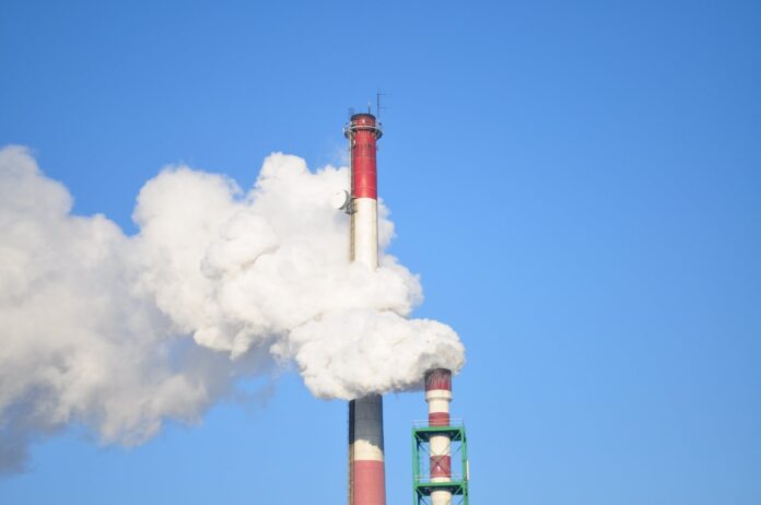 На предприятиях Башкирии пройдут внеплановые проверки из-за загрязнения воздуха