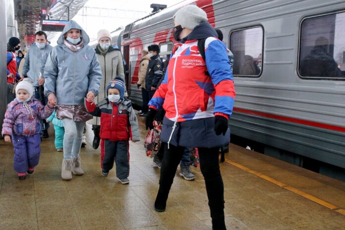 В Донецке приостановили эвакуацию населения