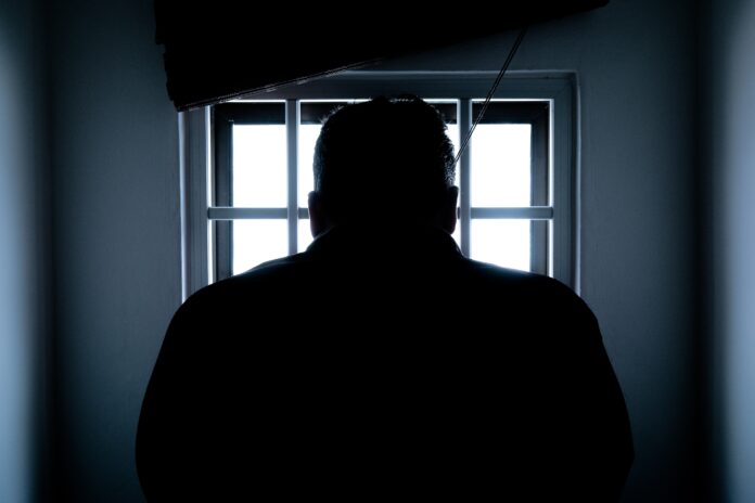 Апелляционный суд отменил оправдательный приговор уфимцу, которого обвиняют в убийстве и незаконном хранении оружия