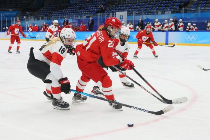 Хоккеистка «Агидели» помогла сборной России обыграть соперниц из Швейцарии