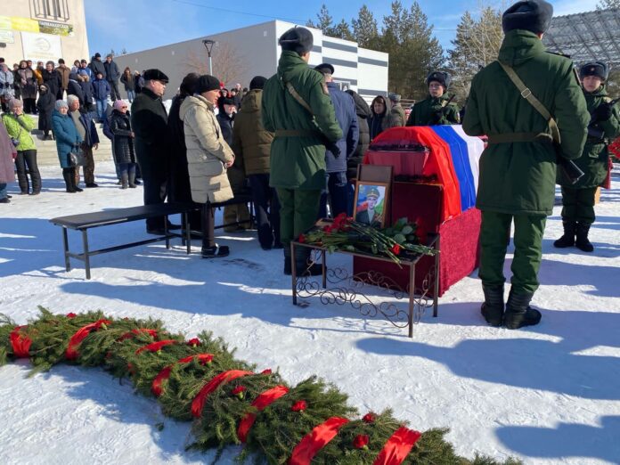 Под Уфой прошли похороны 25-летнего разведчика-снайпера, погибшего на Украине
