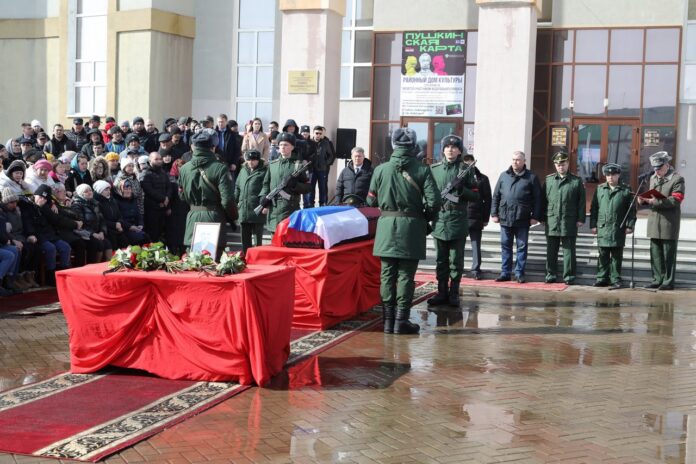 В Башкирии простились с еще двумя погибшими на Украине военнослужащими