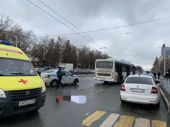 В Уфе водитель «Башавтотранс» сбил насмерть пешехода