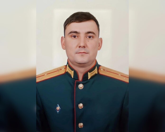 «Осиротела семья»: в Башкирии простились с погибшим старшим лейтенантом Эдуардом Шайдуллиным