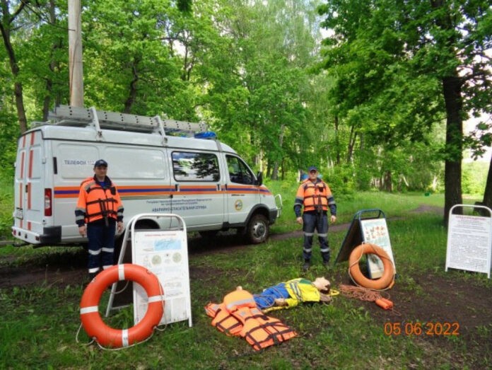 В Башкирии из воды спасли 11-летнего мальчика и 33-летнего мужчину