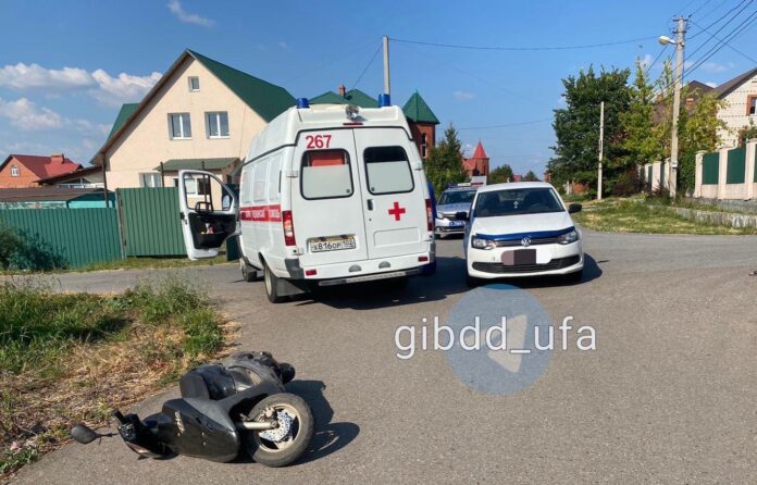 В Уфе 43-летняя водительница сбила мужчину на скутере