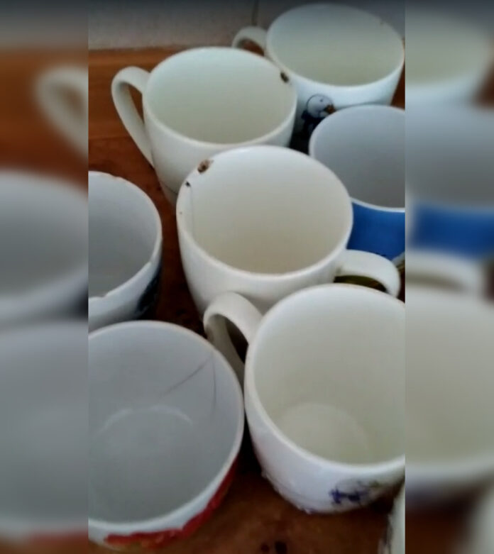 «Это дико»: в Уфе молодая мама пожаловалась на состояние посуды в детском саду