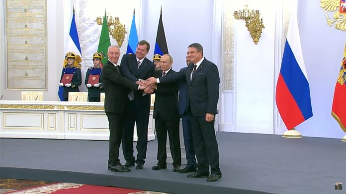 Владимир Путин подписал указы о присоединении новых территорий в состав России