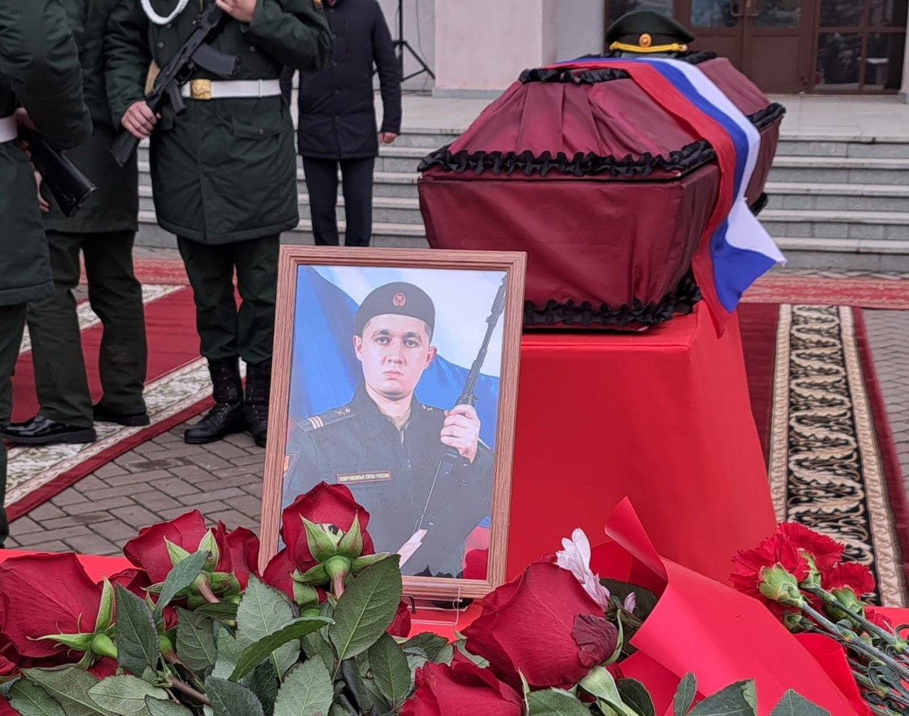 Сколько погибло из башкирии на сегодняшний. Герой Украины. Последний погибший на Украине из Башкирии.