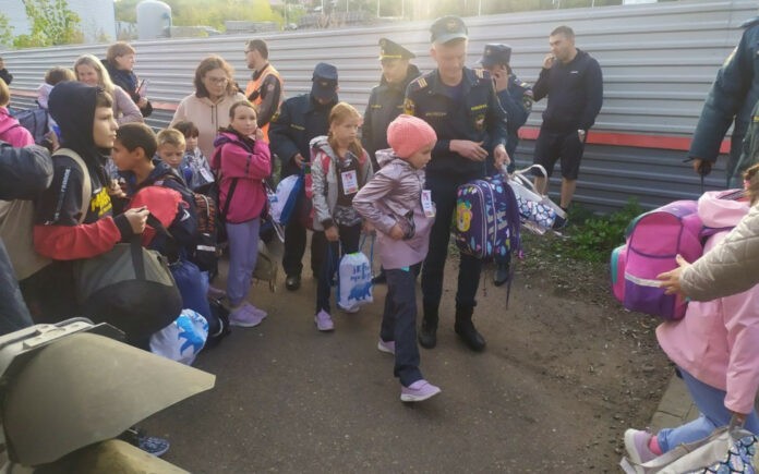 В Башкирию на постоянное жительство прибыли дети-сироты из ДНР