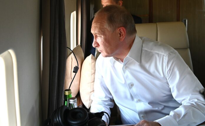 Владимир Путин прибыл на церемонию прощания с Муртазой Рахимовым
