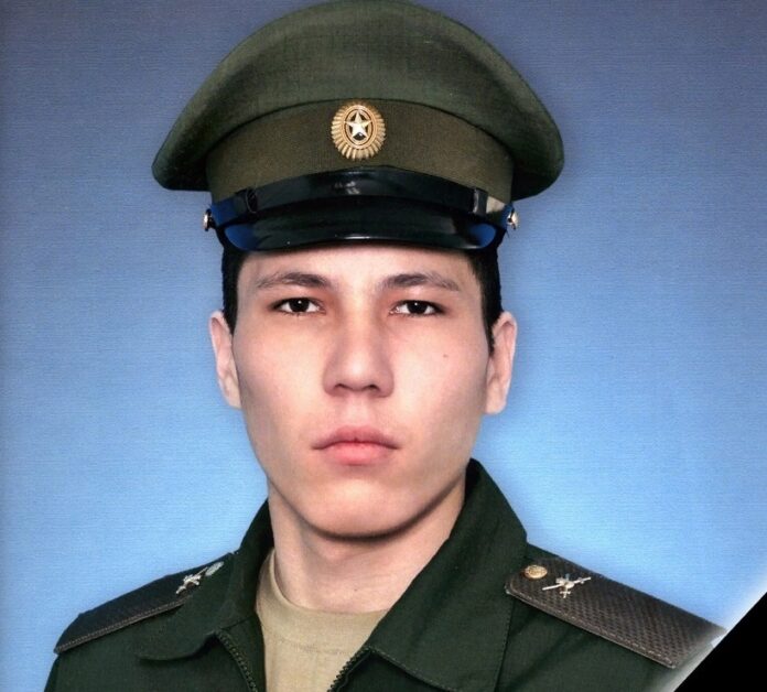 В Башкирии похоронили 18-летнего Артура Мустакимова, погибшего на СВО