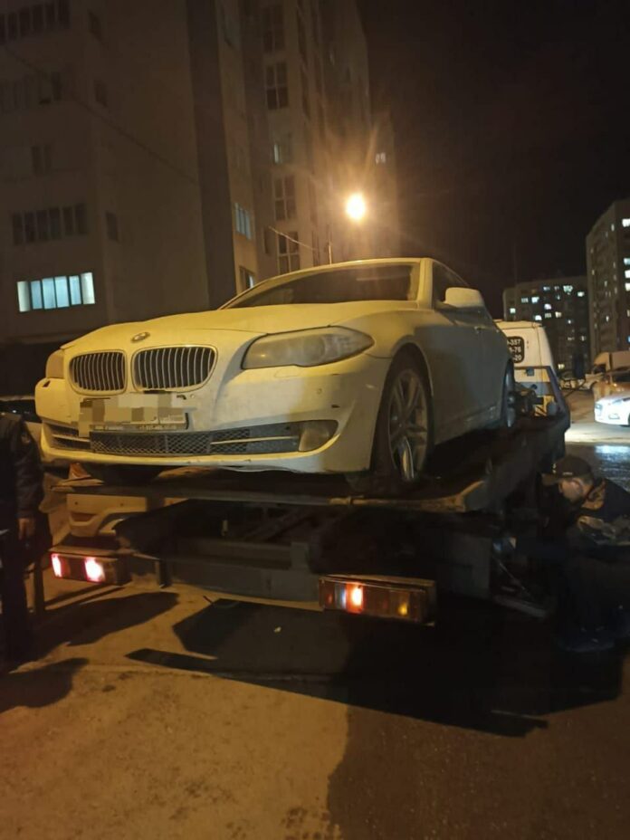 В Башкирии за долги в 1 млн рублей перед РФ забрали автомобиль BMW