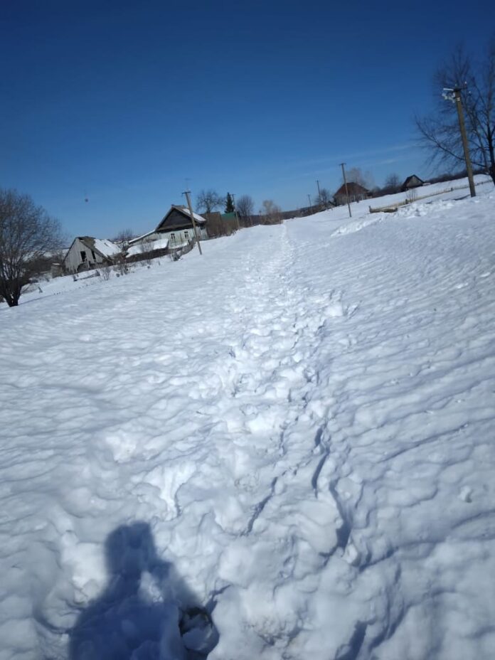 «Техника не смогла»: чиновники в Башкирии объяснили, почему не расчистили снег