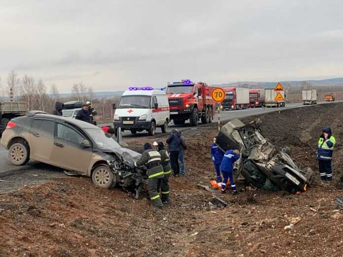 Назван виновник ДТП на трассе М-5, где погиб водитель и пострадала беременная