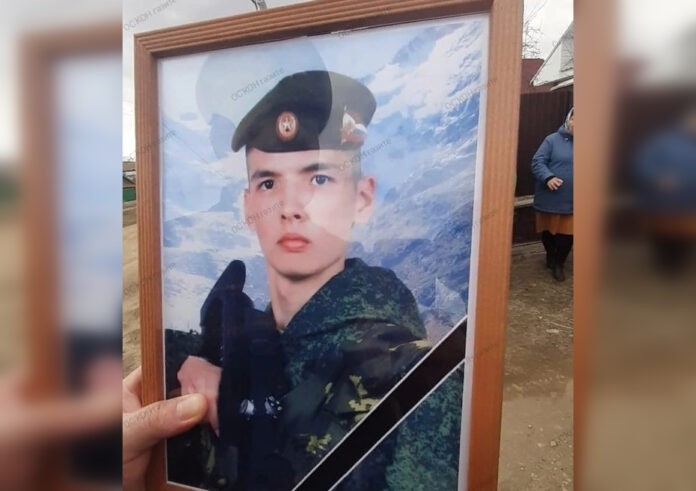 «Горе мое безгранично»: В Башкирии похоронили 25-летнего сержанта СВО Малика Нафикова