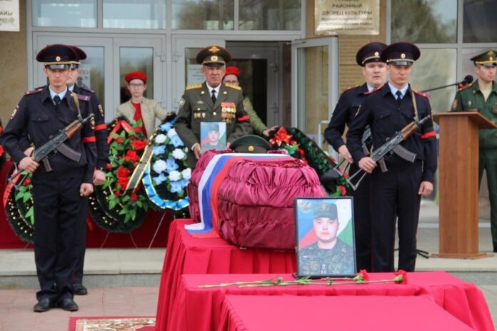«Запомнили честным»: в Башкирии похоронили 32-летнего старшего сержанта СВО Альберта Батыршина