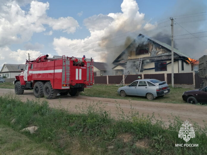 В Башкирии в пожаре в частном доме погибла 83-летняя женщина