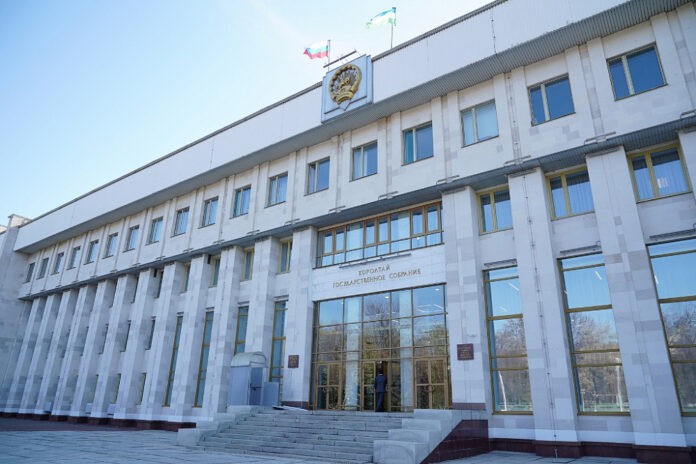 Госсобрание Башкирии предложило освободить благотворительную помощь НКО от уплаты налогов