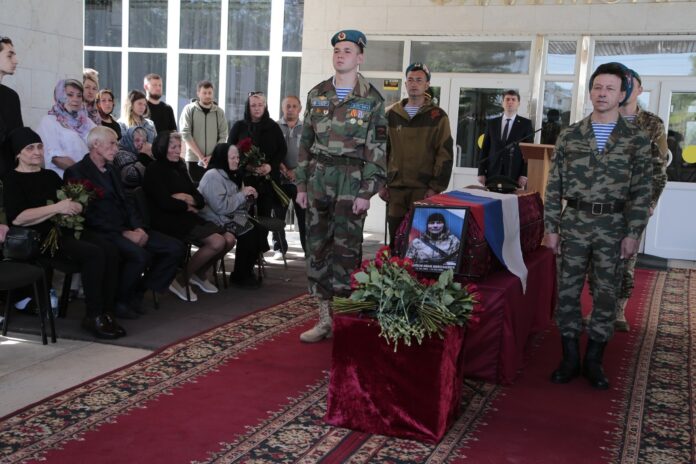 «Простой парень»: в Башкирии похоронили 40-летнего снайпера СВО Ивана Шубенкова