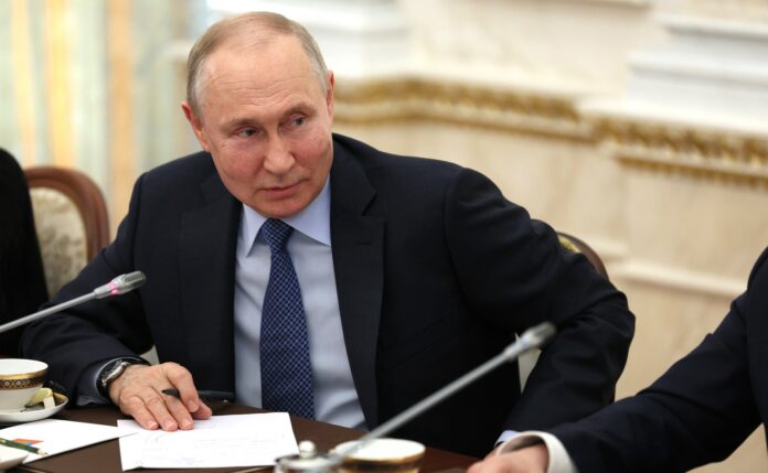 Путин о новой волне мобилизации, ошибках с выплатами бойцам СВО и планах по Украине