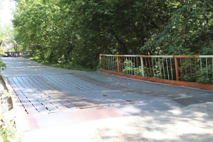 В Уфе продлили срок ремонта моста через Шугуровку