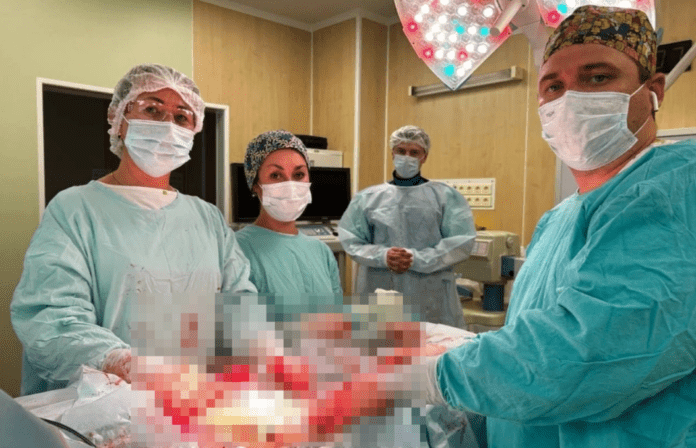 В Уфе врачи провели беременной пациентке сложную органосохраняющую операцию