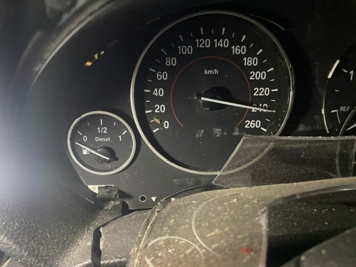 Лишенная прав водитель BMW разбилась насмерть на скорости 240 км/ч в Башкирии