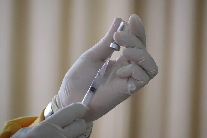 В Башкирию поступило около 850 тысяч доз вакцины от гриппа