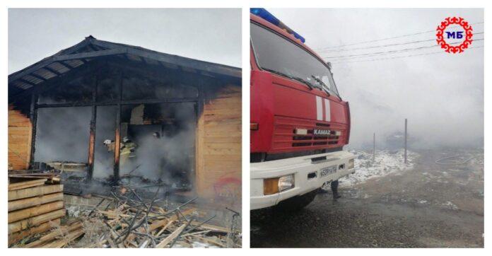 В Башкирии в доме семьи с 8 детьми произошел пожар