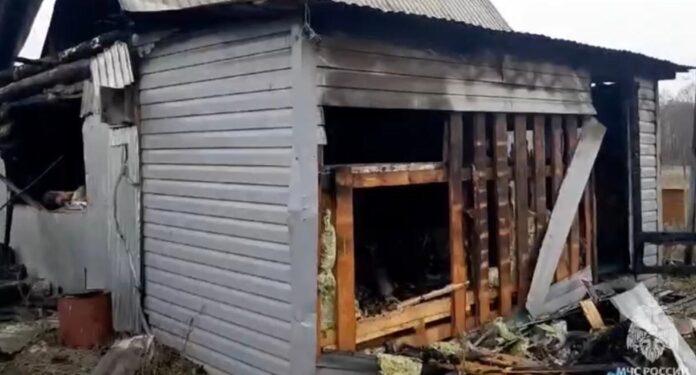 В Башкирии в селе в пожаре погиб мужчина