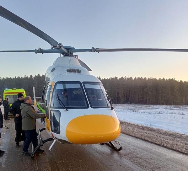 В Башкирии после ДТП эвакуировали на санитарной авиации годовалого ребенка