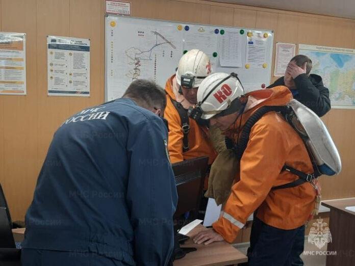 Глава МЧС РФ сообщил, в чем сложность спасения горняков в Амурской области из-под завалов