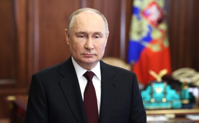 ЦИК России: после обработки 100% бюллетеней Владимир Путин набрал 87,28%