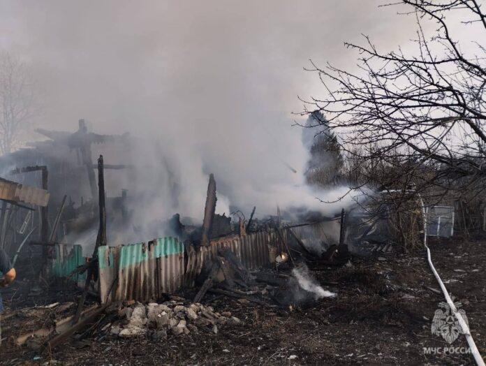 В Башкирии с пожара госпитализирован мужчина с ожогами на 55% тела