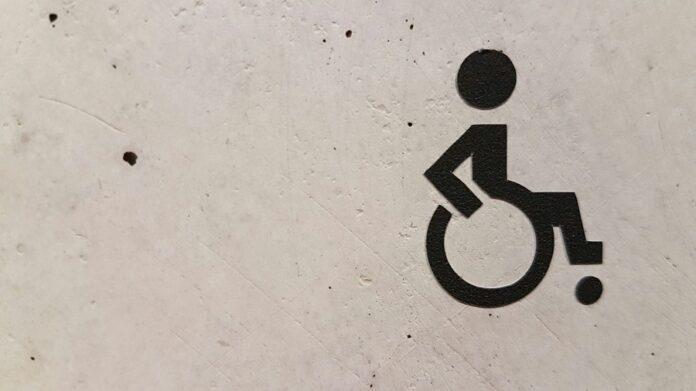«На меня оказывается давление»: инвалид из Башкирии попросил повысить зарплату, но получил проблемы
