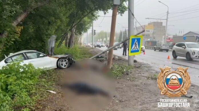 Один погиб и пять госпитализированы после ДТП в Уфе
